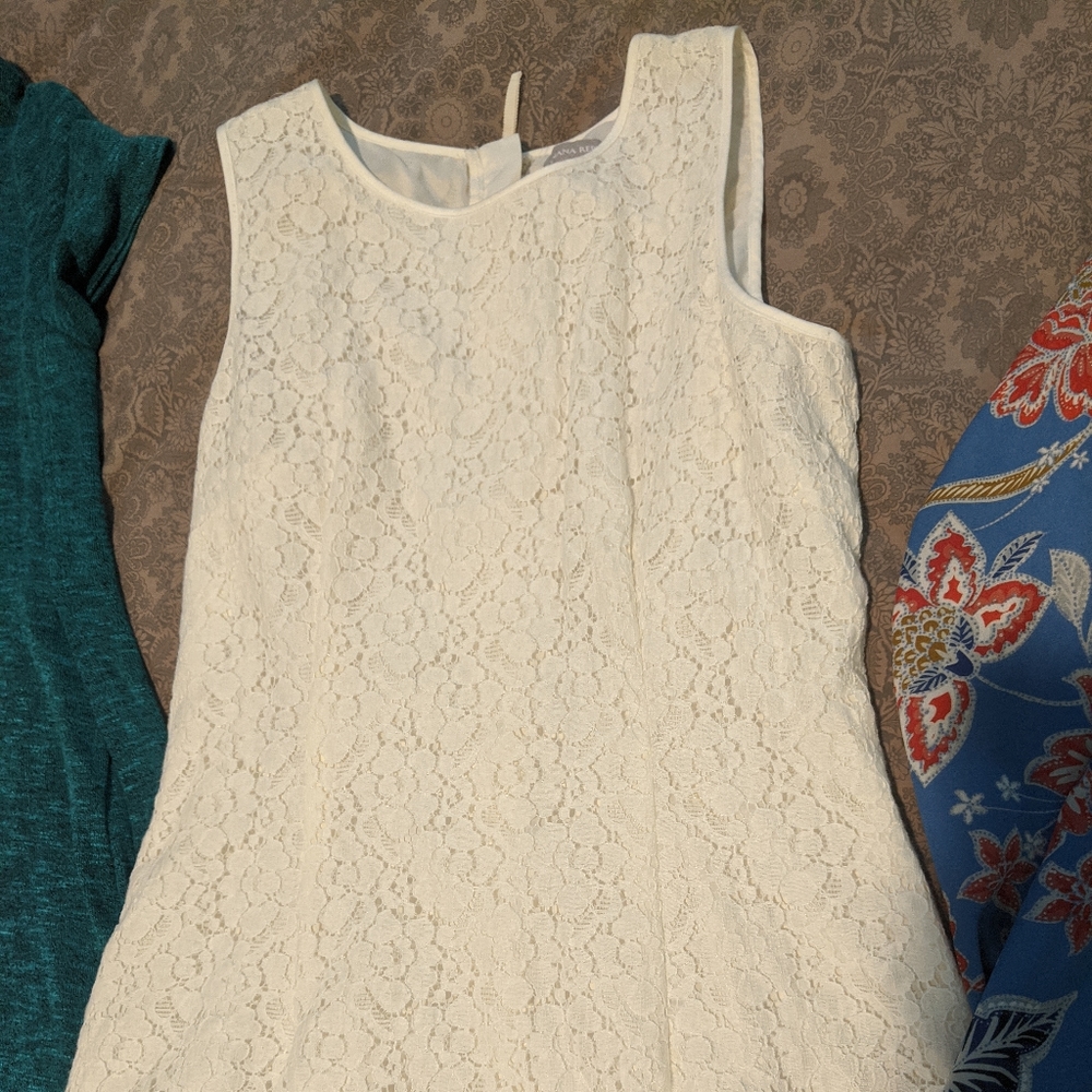 Banana republic lace tank